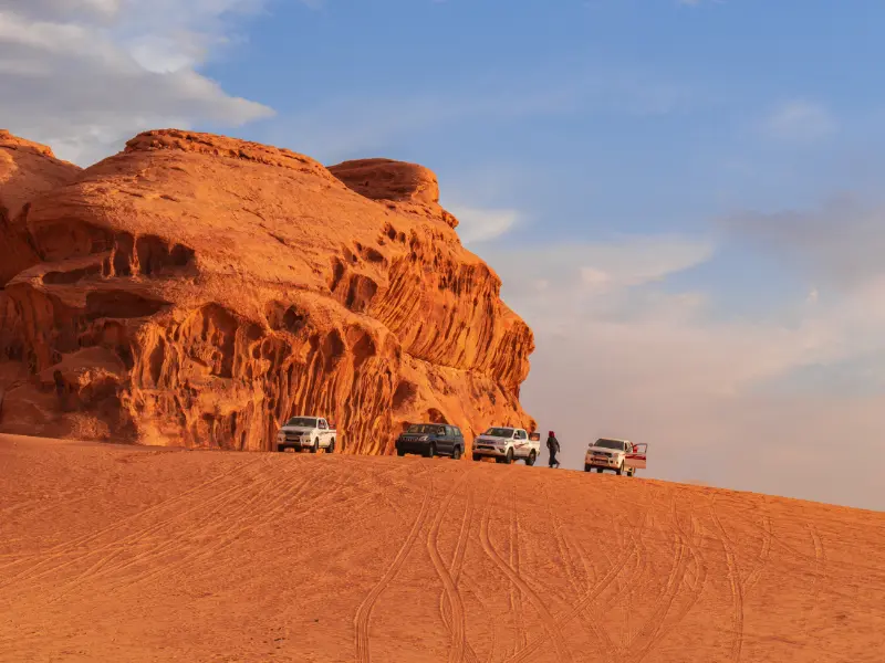 3-Day Jordan Tour: Petra, Wadi Rum Jeep Safari & Amman Departure