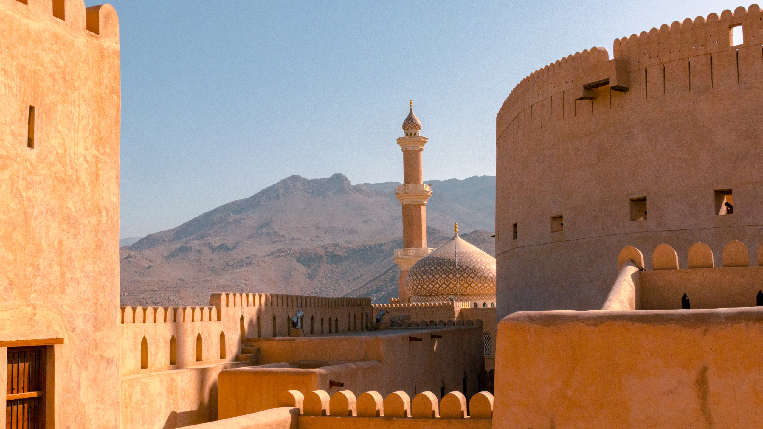Destinations  Nizwa Fort