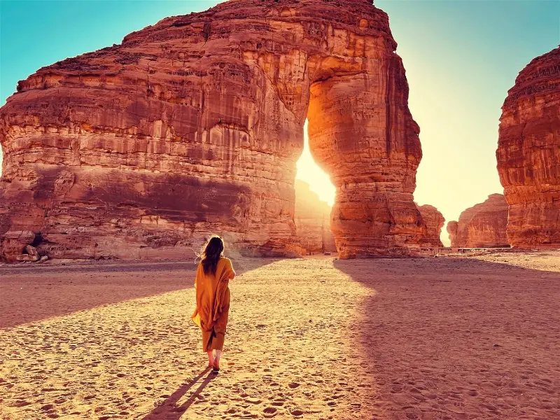 12-day tour package to Jordan and Saudi